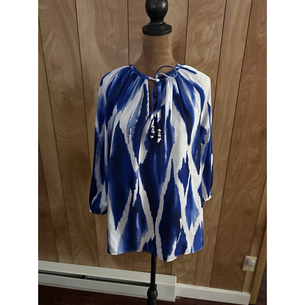Chico’s Blue White Watercolor Raglan Blouse With 3/4 Sleeve Bead Accents Size‎ 1